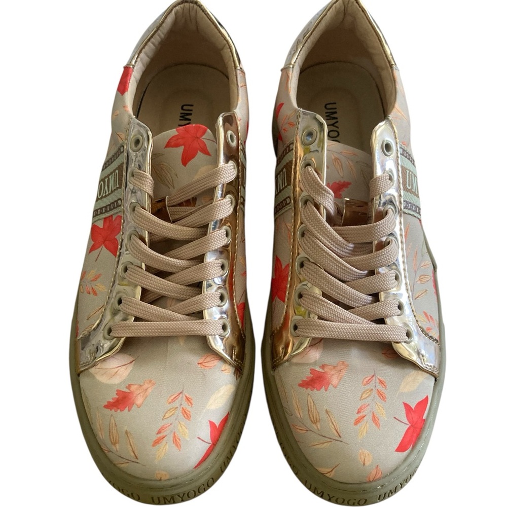 Umyogo size 10 sneakers